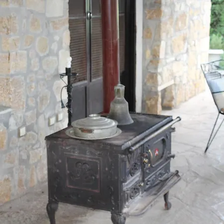 Country Stone * Paralia Dionysiou