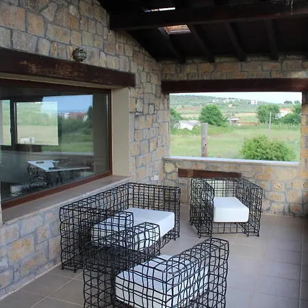 Country Stone *